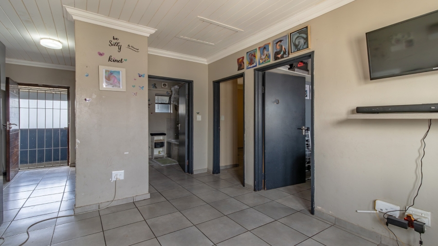 2 Bedroom Property for Sale in Belhar Western Cape